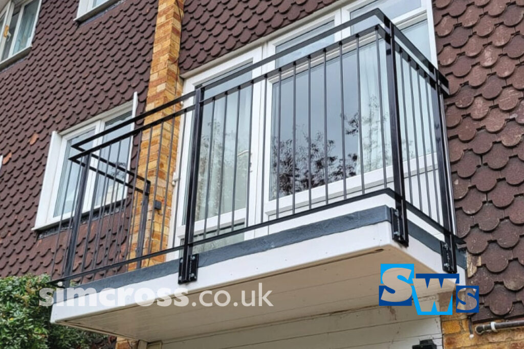 Watford – small rail for private customer. Simcross Welding Services steel railings London and Herts